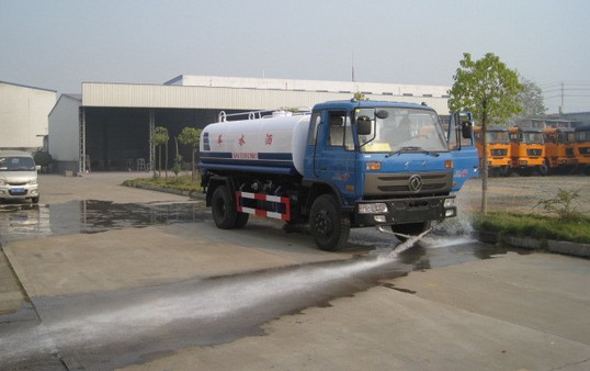 東風(fēng)153<a href=http://www.hbfjj.com/ssc target=_blank class=infotextkey>灑水車</a>測試圖片