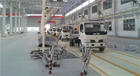 <a href=http://www.hbfjj.com/ssc target=_blank class=infotextkey>灑水車(chē)</a>圖片