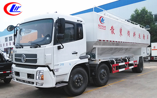 30立方東風(fēng)天錦小三軸<a href=http://www.hbfjj.com/siliaoche/ target=_blank class=infotextkey>飼料車</a>